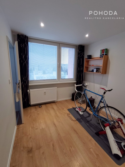 BYT - 3.izbový s loggiou, kompletná rekonštrukcia