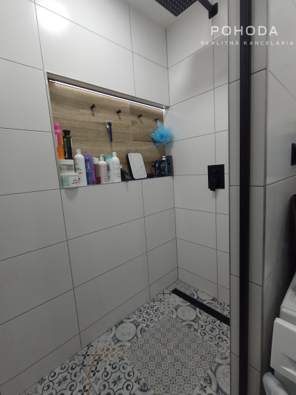 BYT - 3.izbový s loggiou, kompletná rekonštrukcia