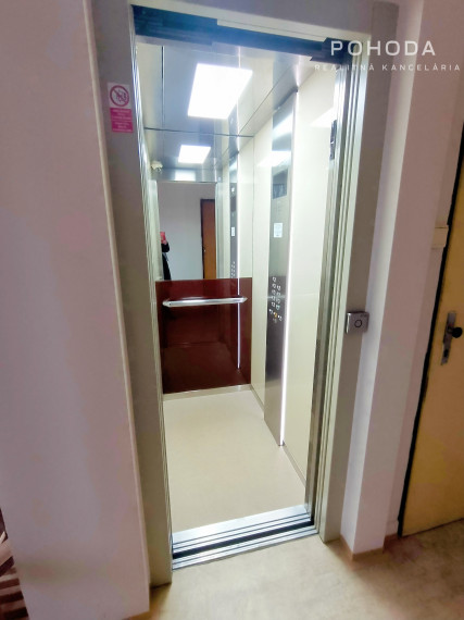 BYT - 3.izbový s loggiou, kompletná rekonštrukcia