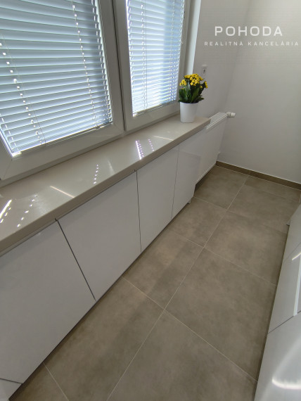 REZERVOVANÝ - 2 izbový byt s loggiou, Košice - Staré Mesto