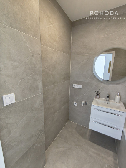 REZERVOVANÝ - 2 izbový byt s loggiou, Košice - Staré Mesto