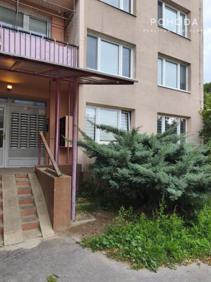 NA PREDAJ veľký 2 izb. byt na Terase