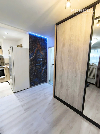 Turgenevova: 1,5 izbový byt, 42 m² + veľká loggia TOP