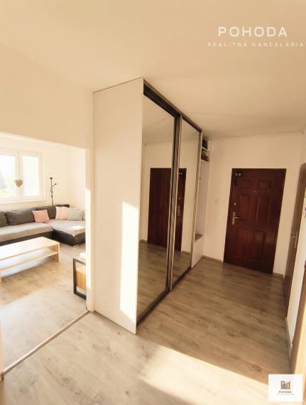 Veľký 3 izb. byt, 66m² + loggia, Lidické námestie