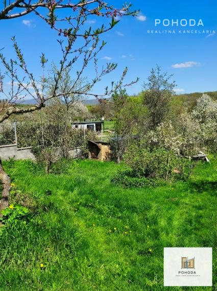 Pokojné bývanie s veľkým pozemkom len 20km od Košíc– Paňovce