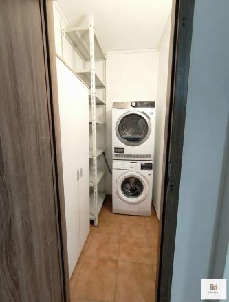 Veľký 3 izb. byt, 66m² + loggia, Lidické námestie - fotografia 9