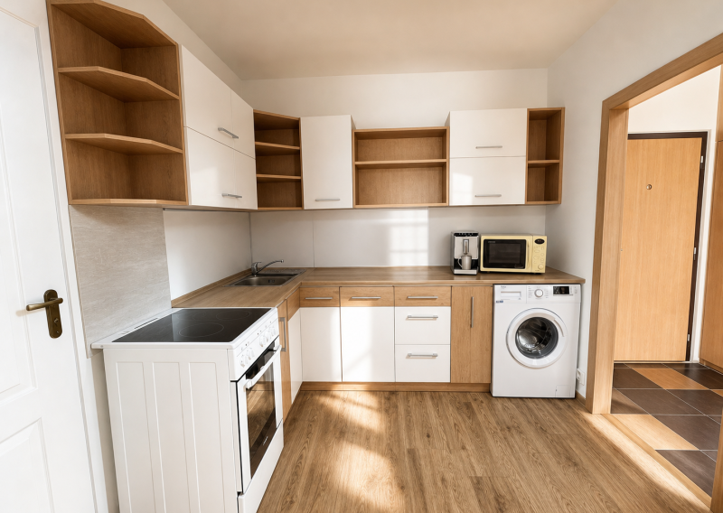 REZERVOVANÝ Slnečný 2-izbový byt, 42 m² + 6 m zasklená loggia | Zupkova, Košice